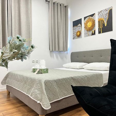 Aparthotel Godson Talpiot Haifa Esterno foto