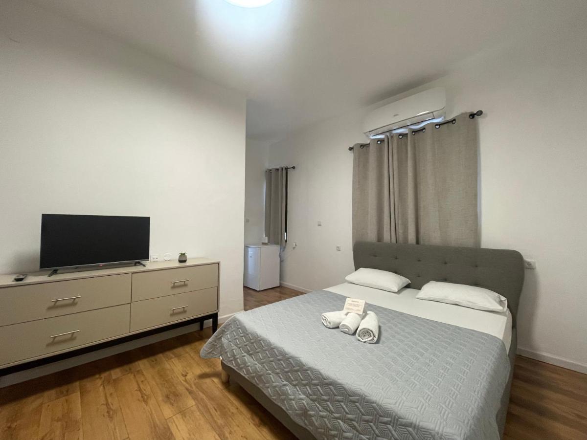 Aparthotel Godson Talpiot Haifa Esterno foto