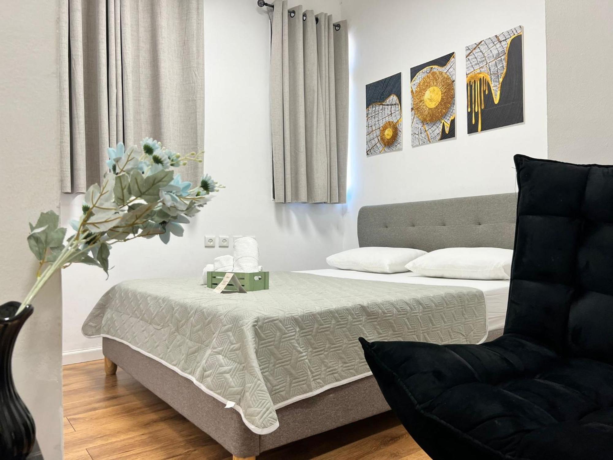 Aparthotel Godson Talpiot Haifa Esterno foto