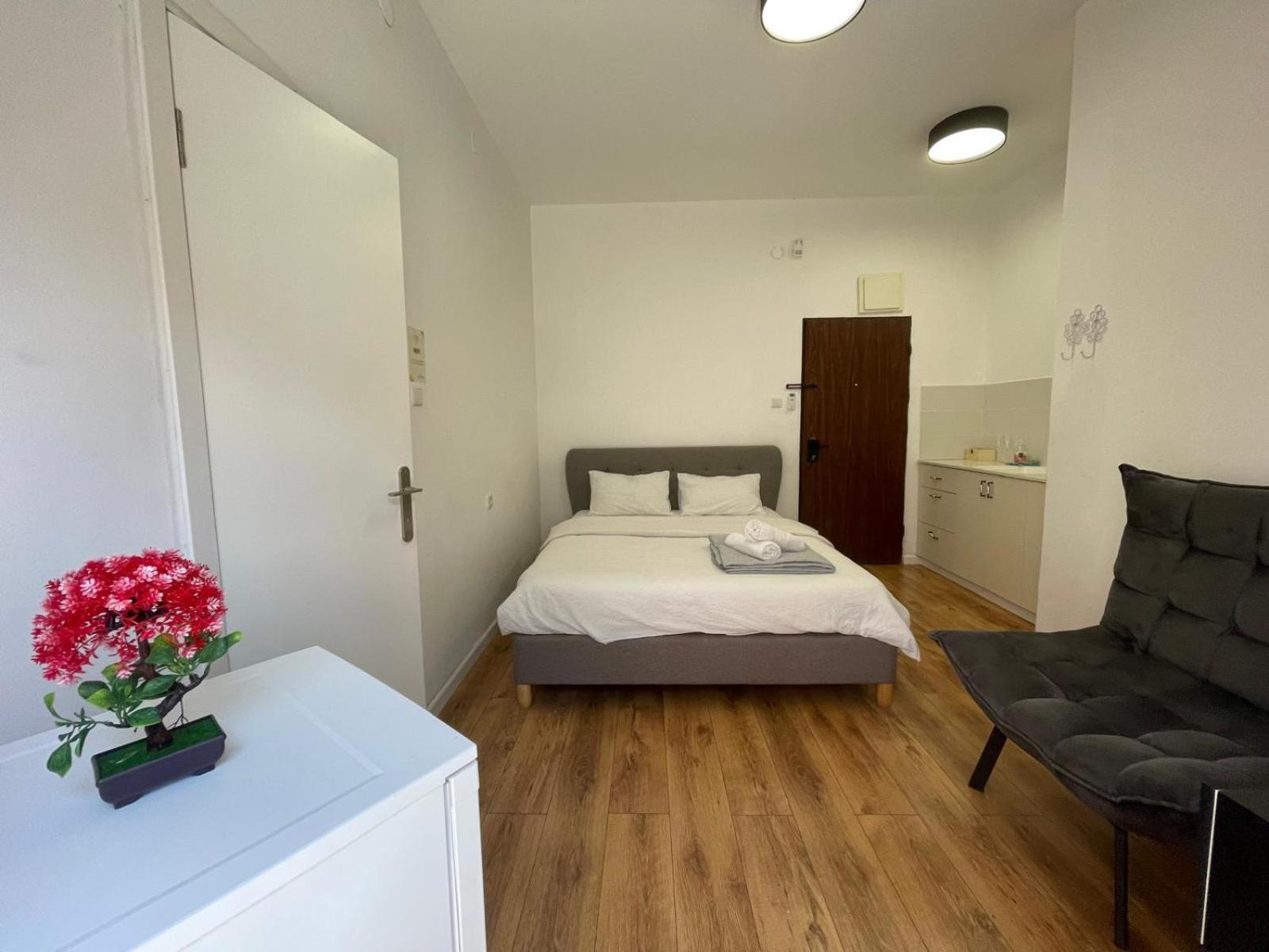 Aparthotel Godson Talpiot Haifa Esterno foto