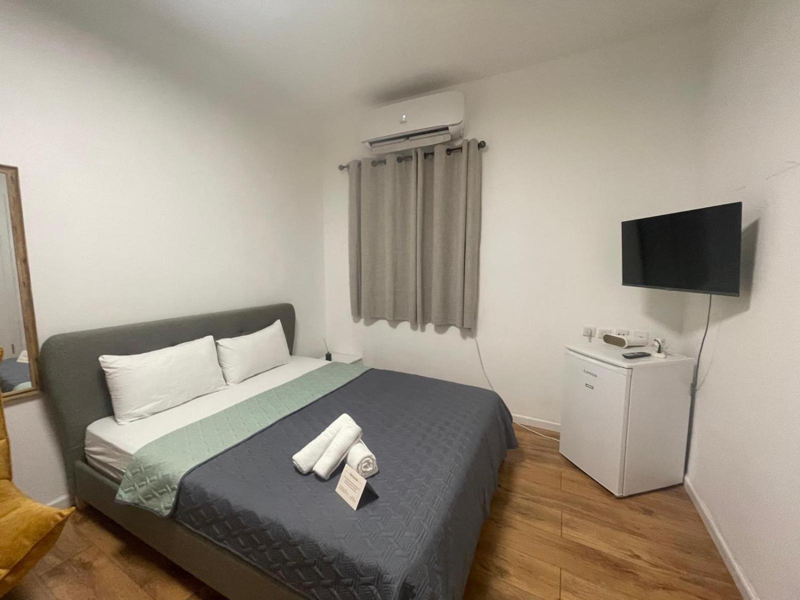 Aparthotel Godson Talpiot Haifa Esterno foto